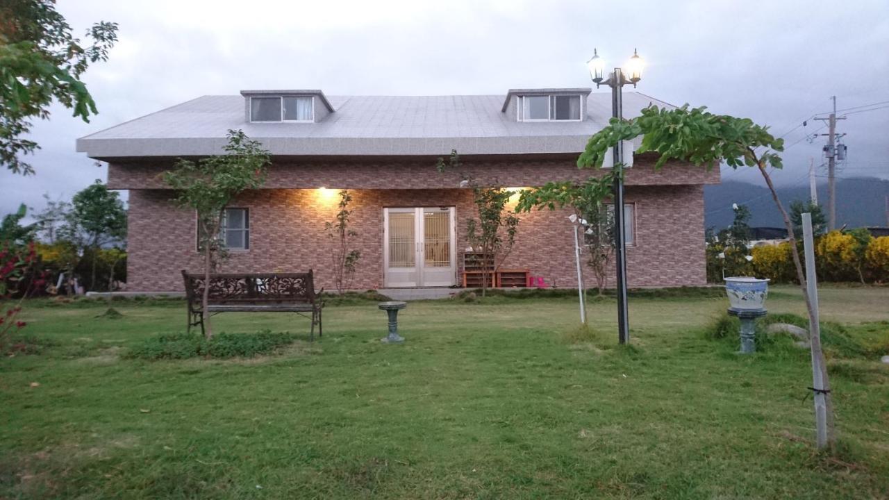 Red Crown Jacana B&B T'ai-tung Extérieur photo